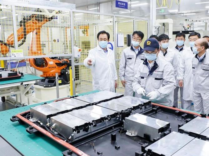 復旦團隊創新突破 低成本“復活”廢舊鋰電池，邁向綠色循環新紀元
